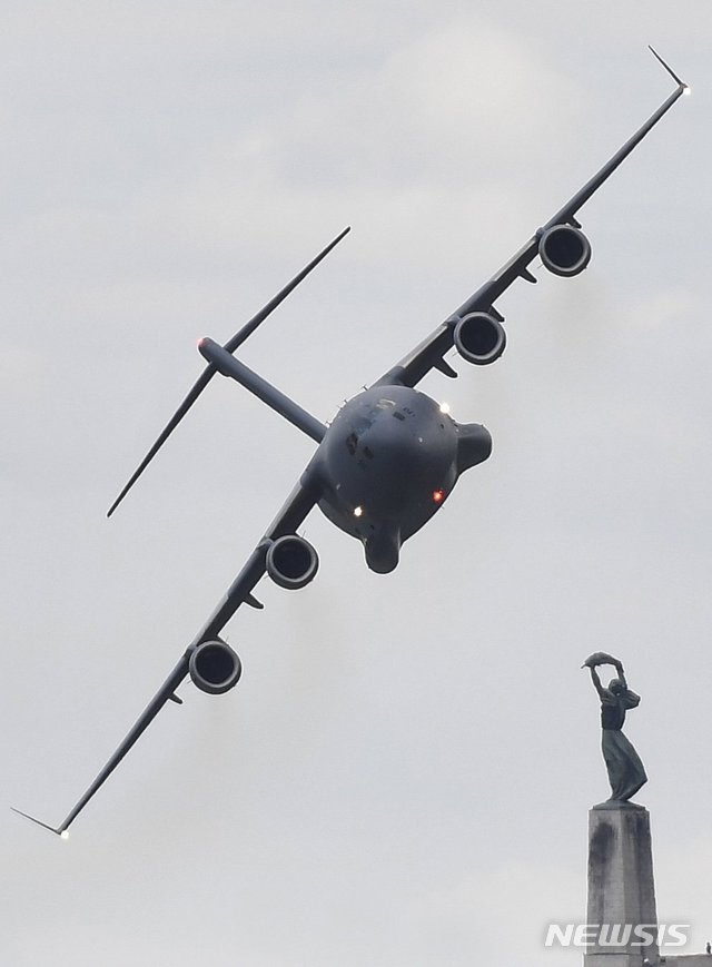 【서울=AP/뉴시스】 C-17 글로브마스터.