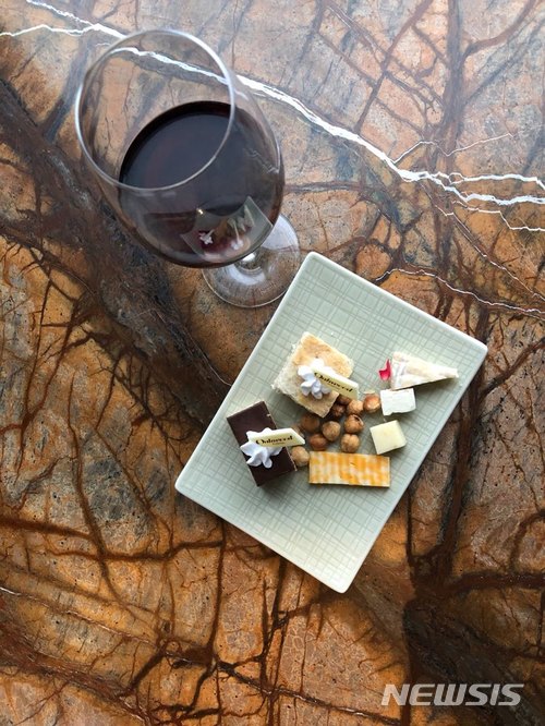 오크우드 프리미어 인천의 '파노라믹65'