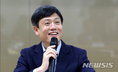 【서울=뉴시스】이영환 기자 = 장병규 4차산업혁명위원장(블루홀 의장). 2018.06.26.&nbsp; 20hwan@newsis.com