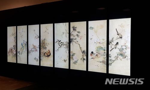 【서울=뉴시스】 장승업의 화조도,산수화, 조석진의 고사인물도, 안중식의 산수도의 여덟 폭 병풍화를 디지털로 재현했다.