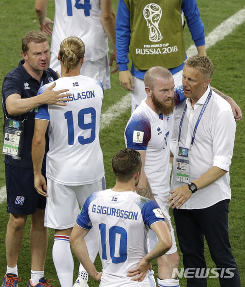크로아티아, 3전 전승 16강 진출…아이슬란드 조 최하위
