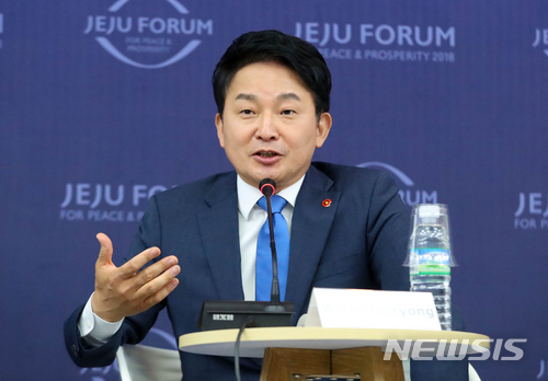 【서귀포=뉴시스】우장호 기자 = 원희룡 제주특별자치도지사. (사진=뉴시스DB) woo1223@newsis.com