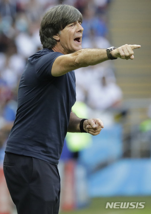 독일 뢰브 감독, 알면서도 졌네···"한국은 예상대로 나왔다" 