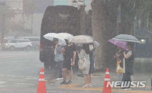 충북 장마 다시 시작…모레까지 최대 250㎜