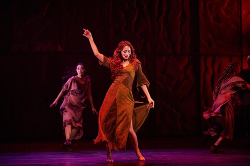 유지, 떨어진 아이돌 자존감 뮤지컬로↑···'에스메랄다'&nbsp; 