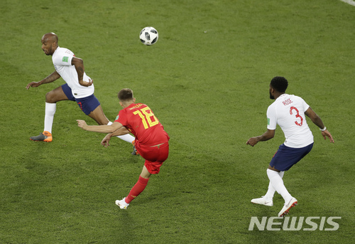 '야누자이 환상골' 벨기에, 잉글랜드 1:0 제압…조1위 16강