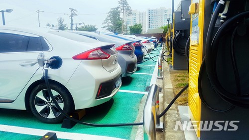 설 연휴 전기차 충전소 이용 2만3574건…평소의 1.1배