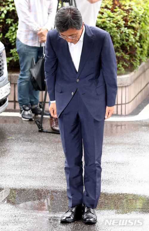 폭로, 몰락, 반격, 무죄…키워드로 되짚는 안희정 사건