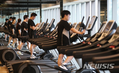 [주 52시간 일주일]식품업계 “눈치볼 일 없어”…인력난은 그대로