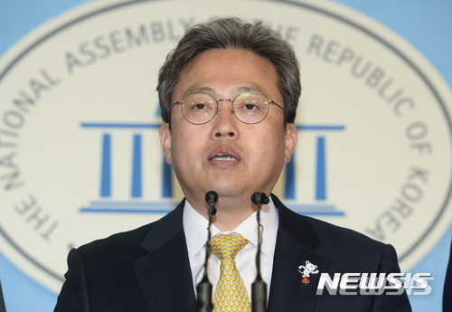 【원주=뉴시스】권순명 기자 = (더불어민주당 송기헌(강원 원주 을)국회의원)사진=뉴시스DB)