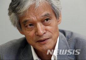 【포항=뉴시스】강진구 기자 = 포스텍은 오는 9월1일부터 송호근(사진) 서울대 사회학과 교수를 인문사회학부 석좌교수로 임용하고 인문사회학부장으로 선임한다고 3일 밝혔다.2018.07.03.(사진=포스텍 제공)&nbsp; photo@newsis.com