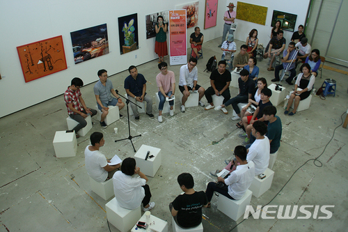 【서울=뉴시스】 2018 후용아트폐허’ 아티스트 토크