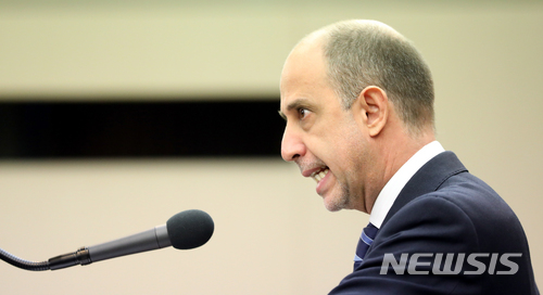 【서울=뉴시스】전진환 기자 = 토마스 오헤아 킨타나 유엔 북한인권특별보고관이 10일 오전 서울 중구 프레스센터에서 북한 인권보고서 작성을 위한 방한 결과 기자회견을 하고 있다. 2018.07.10. amin2@newsis.com