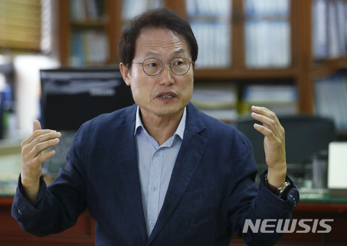 조희연 "자사고·특목고 취소권한 교육감에게 위임해야" 