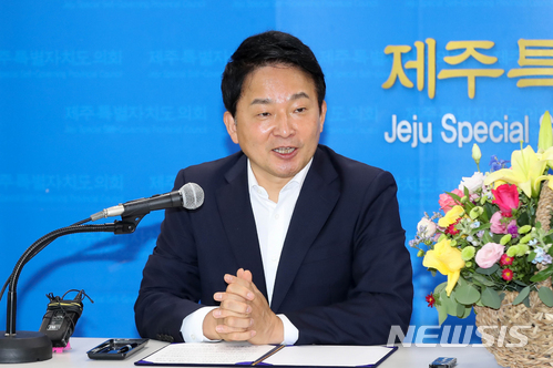【제주=뉴시스】원희룡 제주지사. (뉴시스 DB)