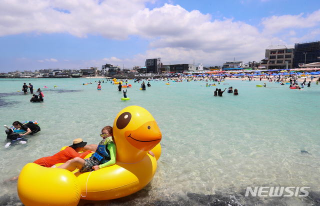 【제주=뉴시스】제주시 한림읍 협재해수욕장. (사진=뉴시스DB)