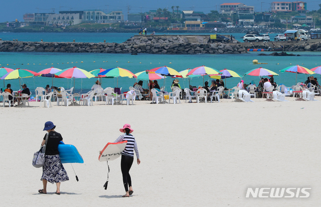 【제주=뉴시스】제주시 애월읍 곽지해수욕장. (사진=뉴시스DB)