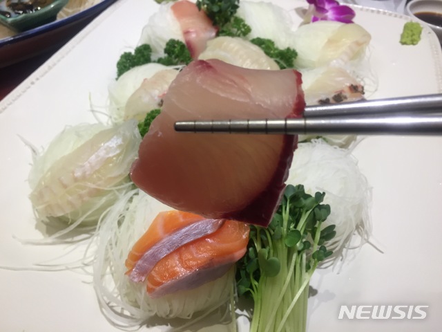 【서울=뉴시스】 생선회. (뉴시스 DB)