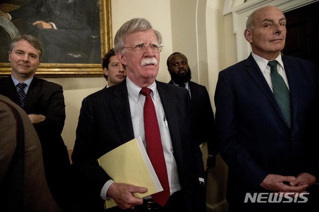 볼턴 "이란·북한, 핵협력 가능성 있어…2차 북미정상회담 일정 없어"