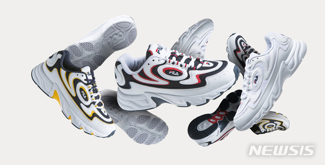 휠라, 어글리 러닝슈즈 ‘휠라볼란테98' 출시