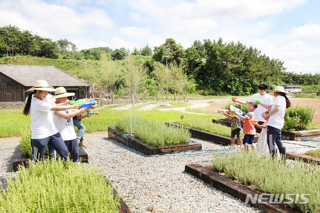 상하농원, 가족 방문객 대상 '물총대첩' 행사 개최