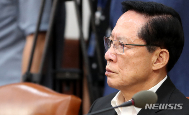 【서울=뉴시스】 송영무 국방부 장관. (뉴시스DB)