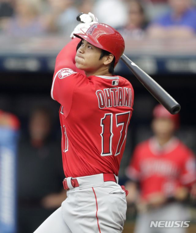 오타니, 정규시즌 종료 직후 팔꿈치 수술 받는다