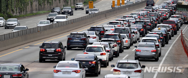 추석 한주 앞둔 주말…서울방향 정체 밤늦게 해소