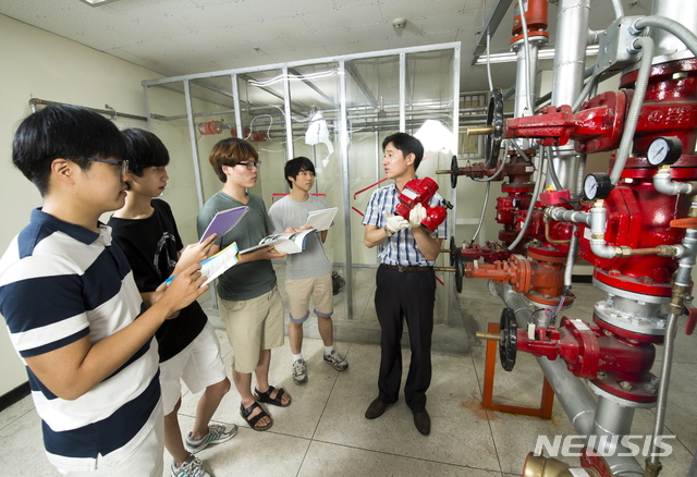 서정대학교 소방안전관리과 교육 모습(사진=서정대 제공)