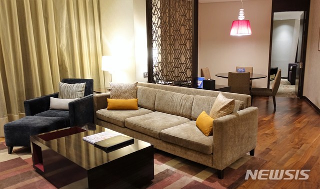 오크우드 프리미어 인천 1베드룸 딜럭스 내 거실