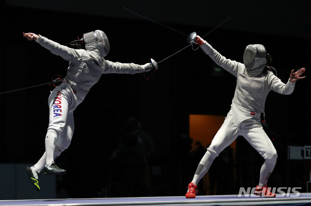펜싱 동메달 김지연 "늘 이겼던 상대인데 너무 긴장했어"