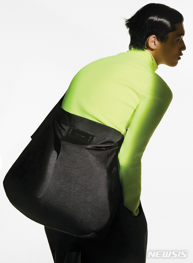 빈폴액세서리, ‘준지(JUUN.J)’ 감성 콜라보 外 