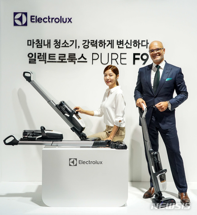 LG·다이슨에 일렉트로룩스까지…국내 무선청소기 시장 쟁탈전