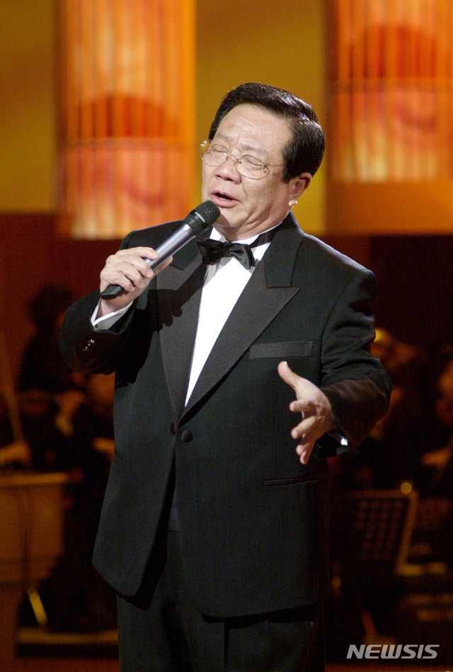 [상보]'하숙생' 가수 최희준 별세, 1960년대 톱스타