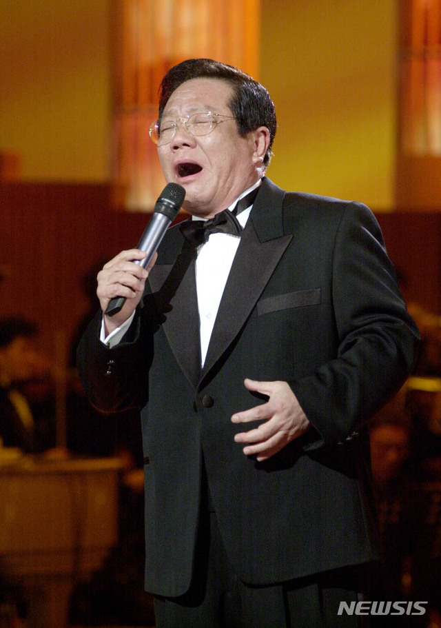 [종합2보]'하숙생' 가수 최희준 별세, 1960년대 톱스타 