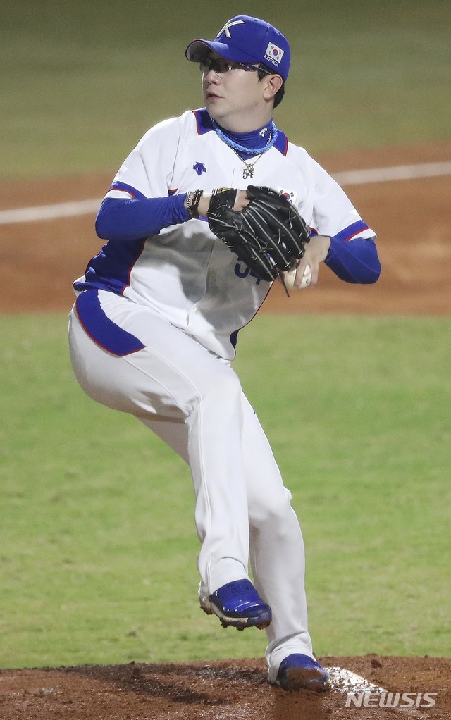 양현종, 병역혜택 논란? "과정은 조금 안 좋았지만···"