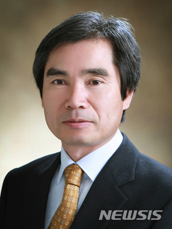 【서울=뉴시스】 남기찬 부산항만공사 신임 사장. (제공 = 해수부) 