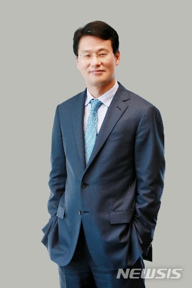 【서울=뉴시스】박천웅 CFA한국협회 10대 회장. (사진 = CFA한국협회 제공)