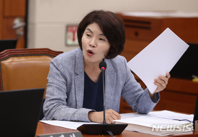 이기권 전 장관 사위도 경력없이 산하기관 경력직 채용…정규직 전환