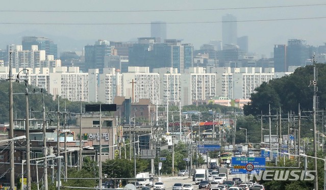 [9·13 한달]전문가 "날뛰던 집값 진정세"…'하락전환'은 갑론을박