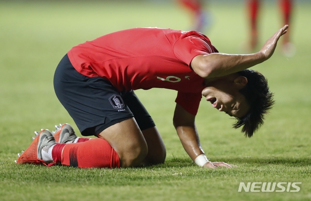 황희찬 "우리팀, 성장·발전해 더 높은 곳에서 다시 만나자"
