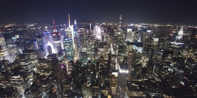 【뉴욕(미국)=뉴시스】김종민 기자 =&nbsp; 뉴욕이 4차 산업혁명 흐름 속에 IT산업, 스타트업의 산실로 자리잡았다. 사진은 엠파이어스테이트 빌딩 전망대에서 바라본 뉴욕 시내 전경. jmkim@newsis.com