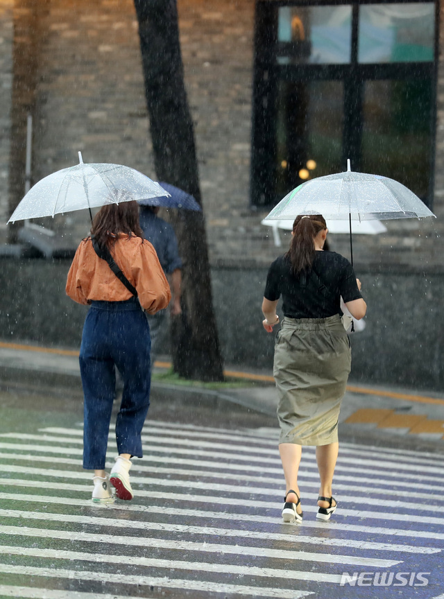 내일 전국 흐리고 비…오전에 그쳐