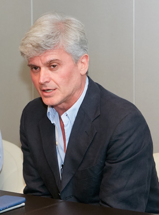 마시모 자네티 경기필 지휘자 "단원 여러분, 말을 하시오 말···"