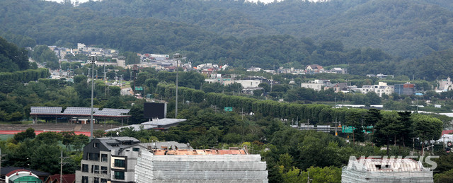 집값 침체에도 땅값은 굳건…99개월 연속 상승