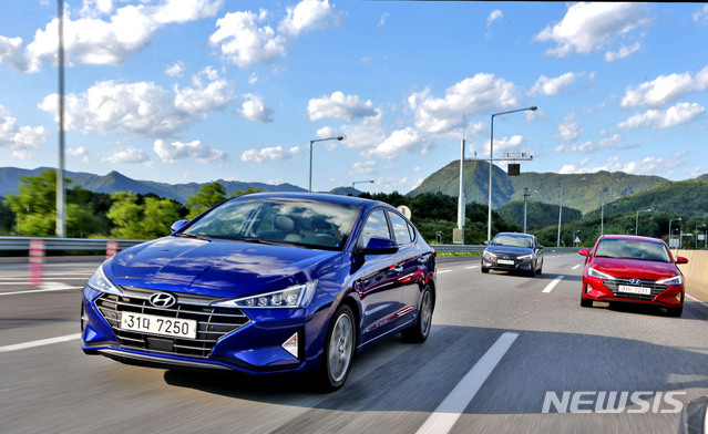 [종합]완성차 5개사 지난해 823만대 판매…현대·기아만 소폭증가