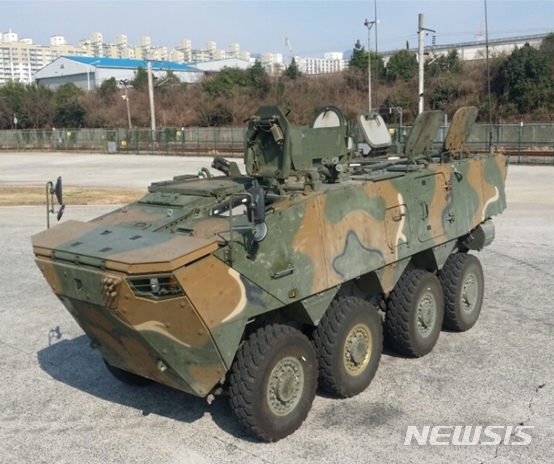【서울=뉴시스】 육군 차륜형장갑차. (사진=방위사업청 제공)