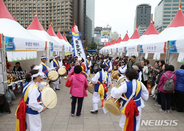 '발로뛰는 괴산군', 농·특산물 판로확대 공격적 마케팅