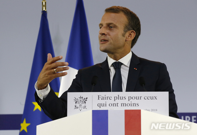 【파리=AP/뉴시스】에마뉘엘 마크롱 프랑스 대통령. 2018.09.14