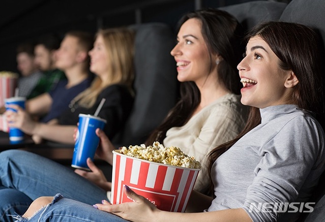 메리어트 이그제큐티브 아파트먼트 서울 '시네마 홀리데이 패키지'